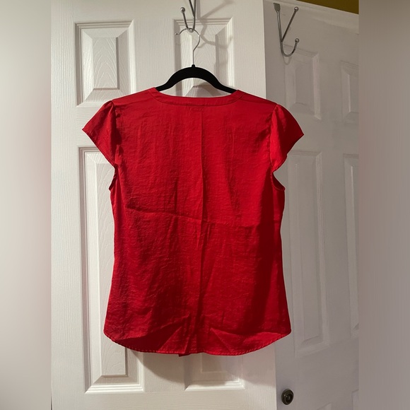 GUESS Satin Top Size M - Picture 2 of 6